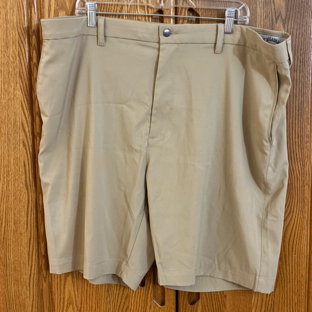 Callaway Men's Khaki Golf Shorts